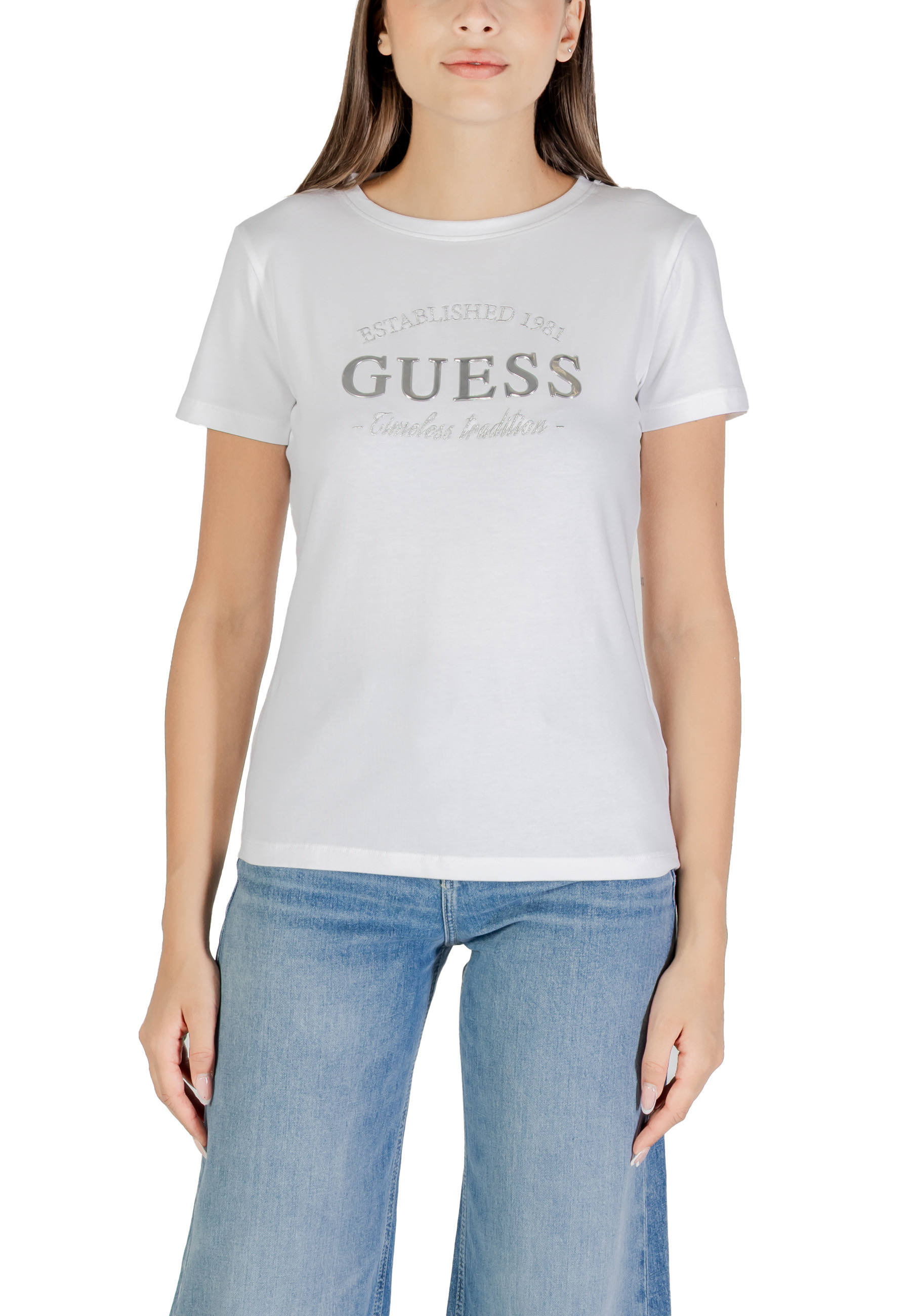 Футболка GUESS, белый
Футболка GUESS, белый