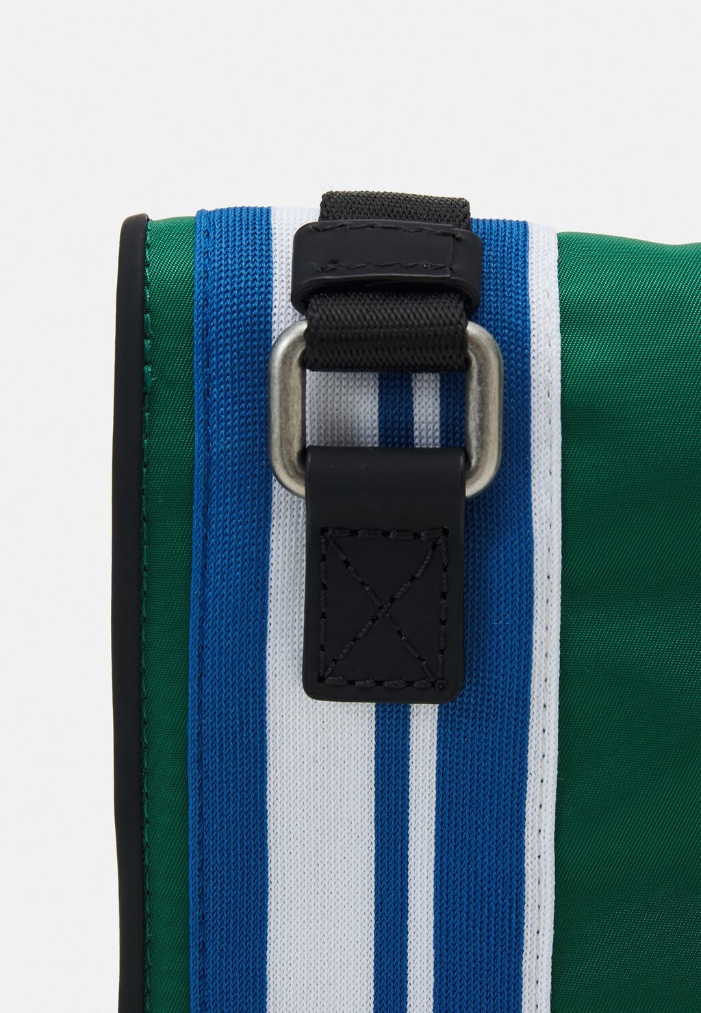 Сумка через плечо PORTAFOGLIO MOSCHINO, зеленый
Сумка через плечо PORTAFOGLIO MOSCHINO, зеленый