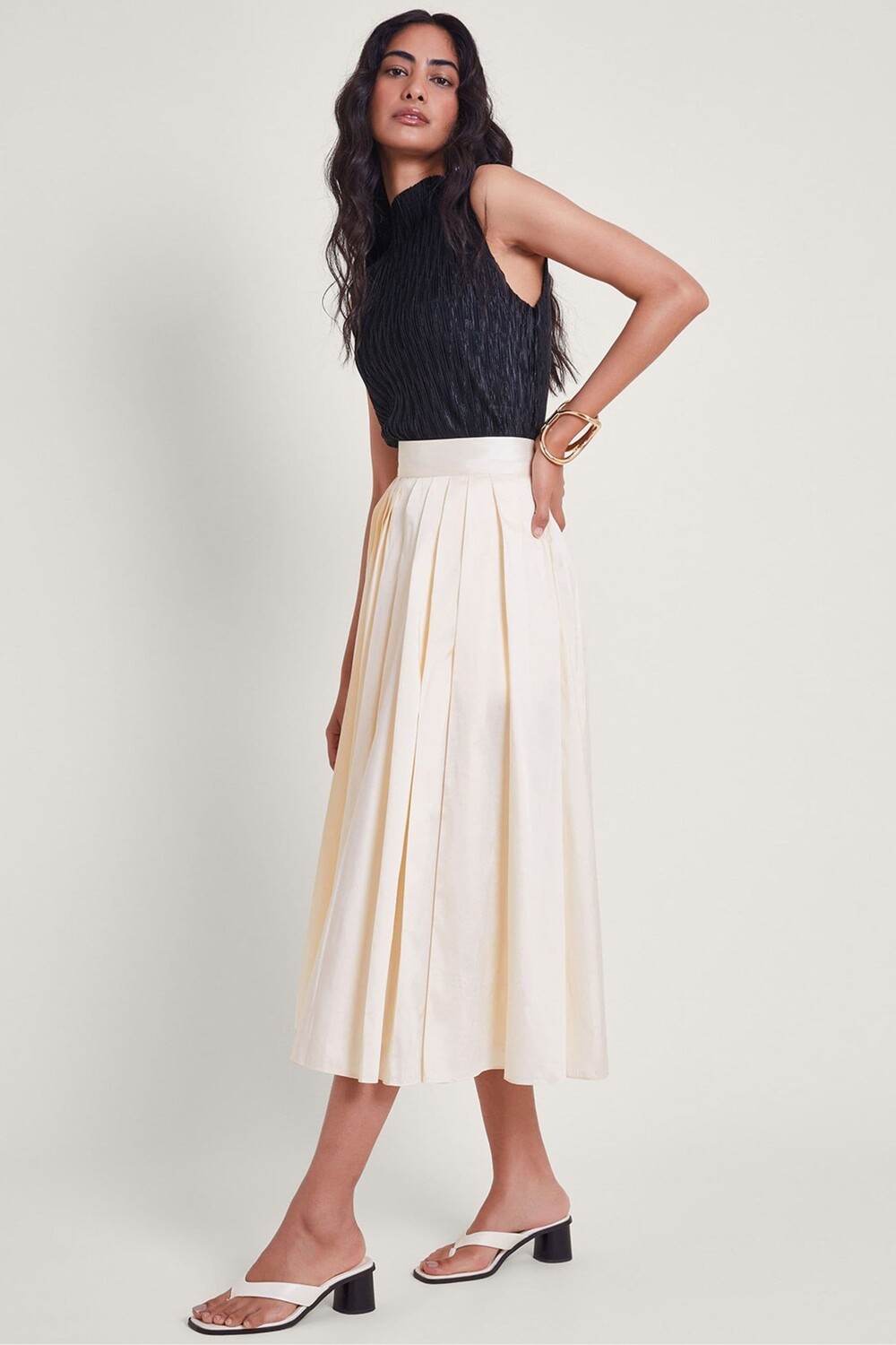 Юбка Tully из тафты Monsoon, бежевый
Юбка Tully из тафты Monsoon, бежевый