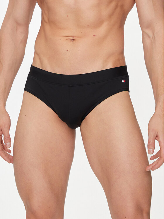 Плавки UM0UM02751 Tommy Hilfiger, черный
Плавки UM0UM02751 Tommy Hilfiger, черный