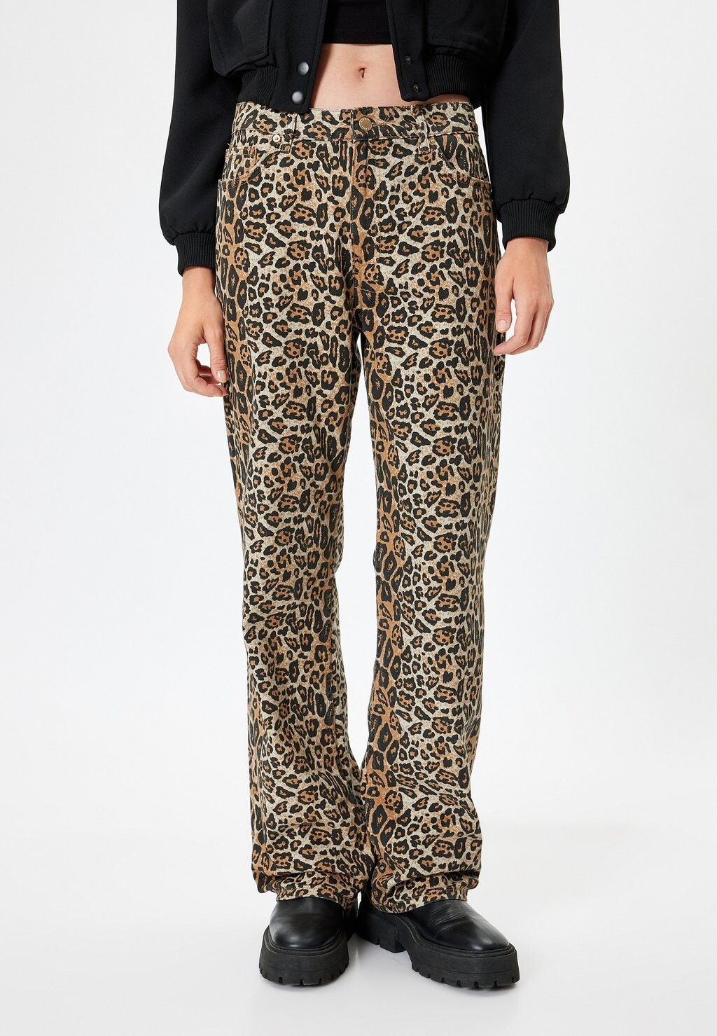 Брюки LEOPARD PATTERNED Koton, коричневый
Брюки LEOPARD PATTERNED Koton, коричневый