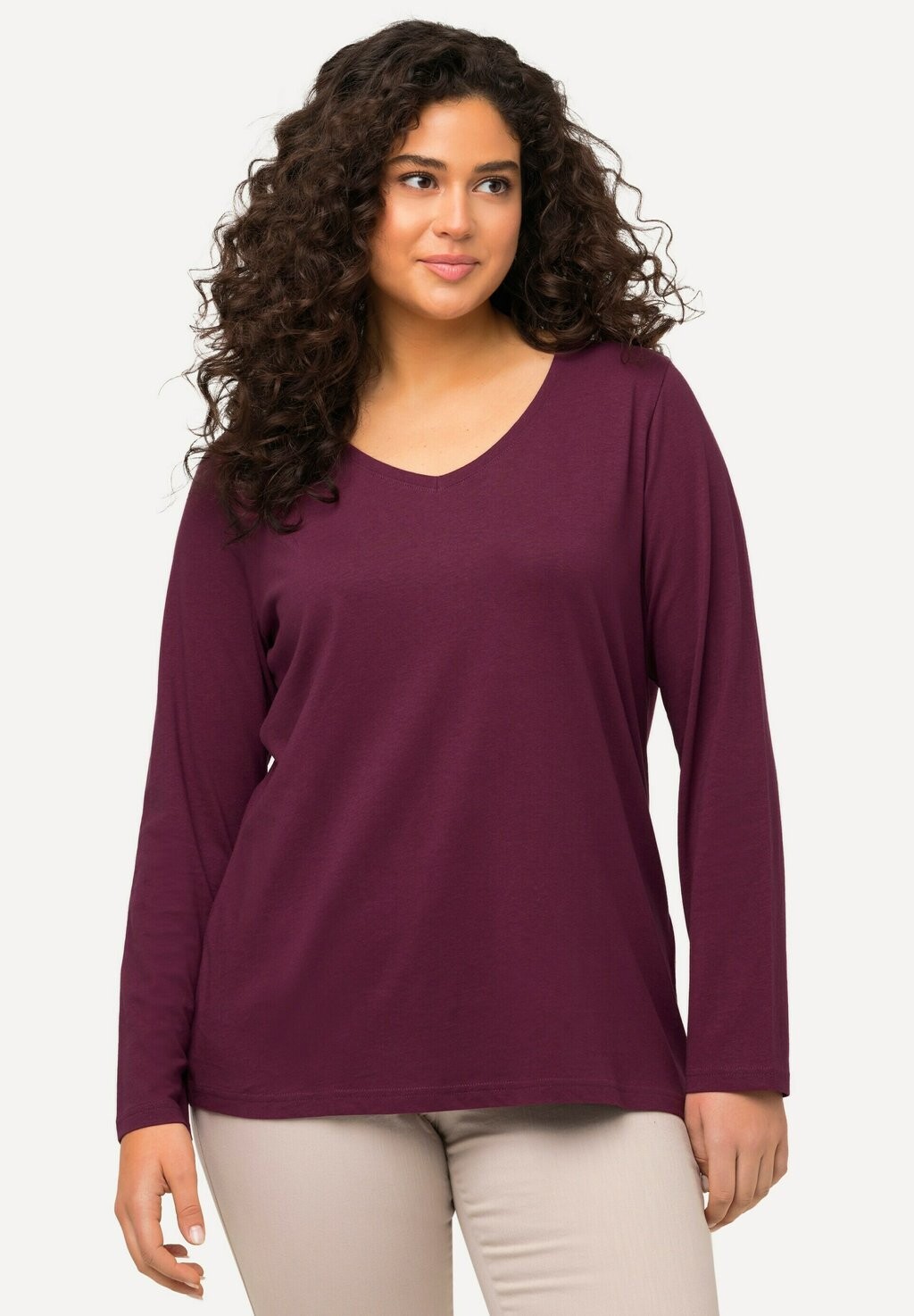 Топ с длинными рукавами V-AUSSCHNITT Ulla Popken, цвет Berry
Топ с длинными рукавами V-AUSSCHNITT Ulla Popken, цвет Berry