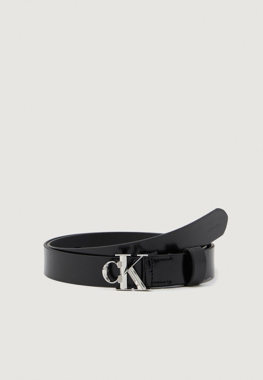 Ремень Calvin Klein FACET BUCKLE SHINY STRAP, Black
Ремень Calvin Klein FACET BUCKLE SHINY STRAP, Black