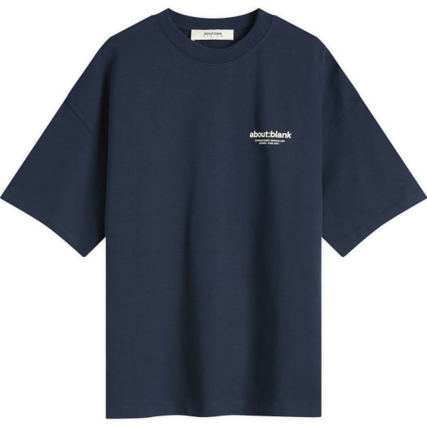 Футболка с эмблемой About:Blank, темно-синий 
Футболка с эмблемой About:Blank, темно-синий
