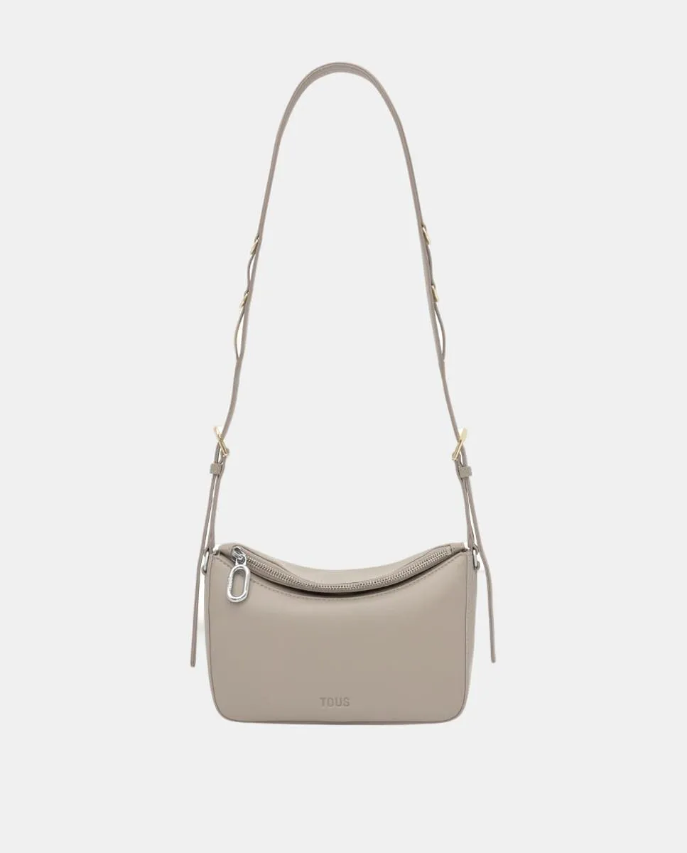 Средняя сумка через плечо на молнии Tous, серо-коричневый
Средняя сумка через плечо на молнии Tous, серо-коричневый