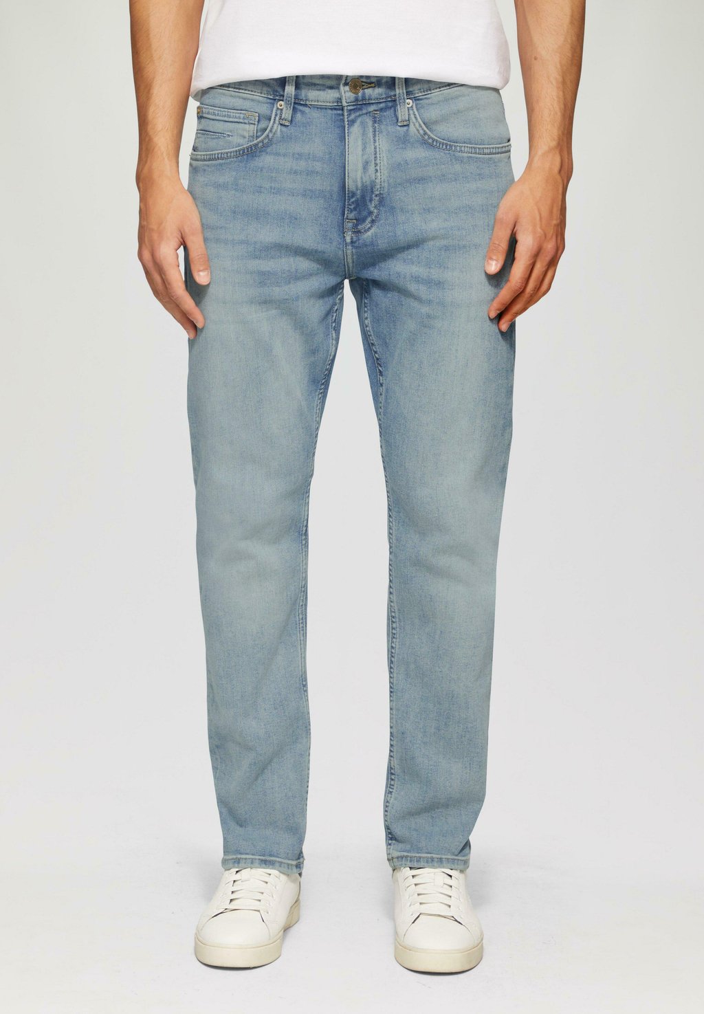 Джинсы MAURO REGULAR FIT MID RISE s.Oliver, цвет Blau
Джинсы MAURO REGULAR FIT MID RISE s.Oliver, цвет Blau