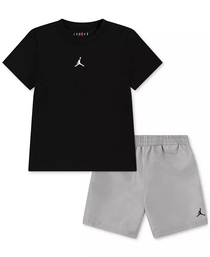 Футболка и шорты из сетки для мальчиков Dri-FIT Jumpman, 2 предмета Jordan, серый 
Футболка и шорты из сетки для мальчиков Dri-FIT Jumpman, 2 предмета Jordan, серый