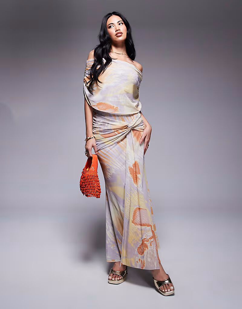 Платье макси ASOS DESIGN из сетчатой ткани с экстремально присборенным лифом и драпировкой с абстрактным принтом
Платье макси ASOS DESIGN из сетчатой ткани с экстремально присборенным лифом и драпировкой с абстрактным принтом