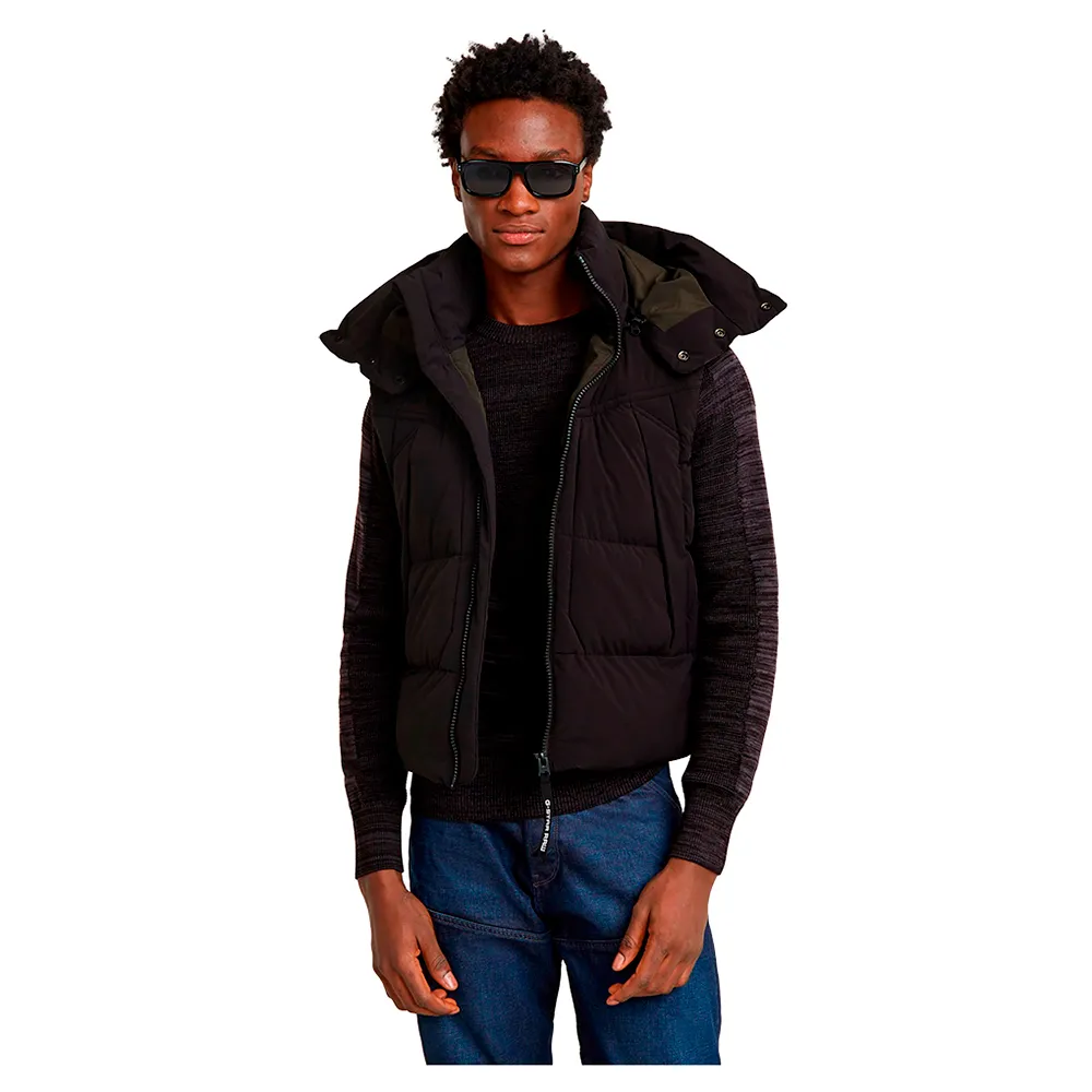 Жилет G-Star Whistler 2.0, черный
Жилет G-Star Whistler 2.0, черный