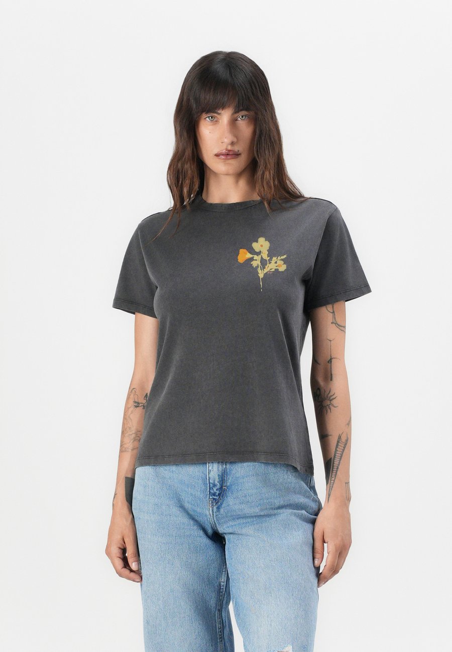 Футболка HUGO DAMACIA, Black, Черный, Футболка HUGO DAMACIA, Black
Футболка HUGO DAMACIA, Black, Черный, Футболка HUGO DAMACIA, Black