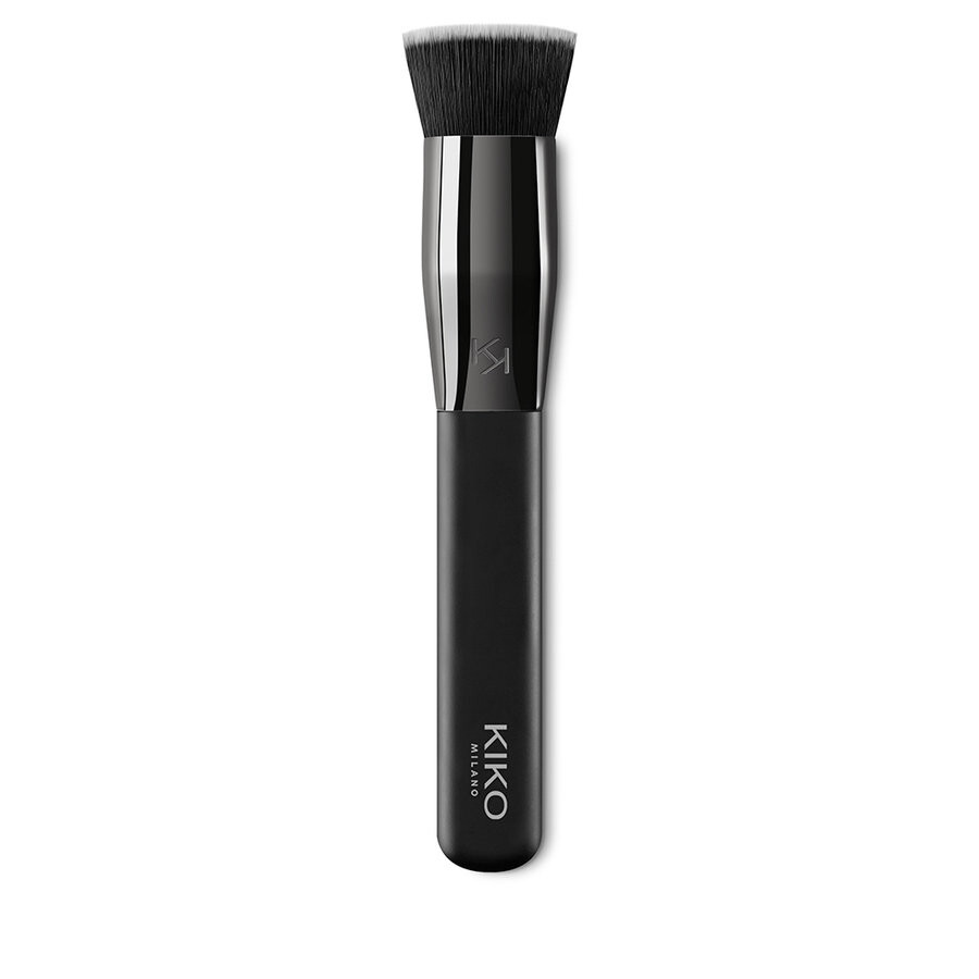 KIKO Milano, Face 05 Round Foundation Brush, Плоская кисть для нанесения жидкой или пенистой косметики
KIKO Milano, Face 05 Round Foundation Brush, Плоская кисть для нанесения жидкой или пенистой косметики