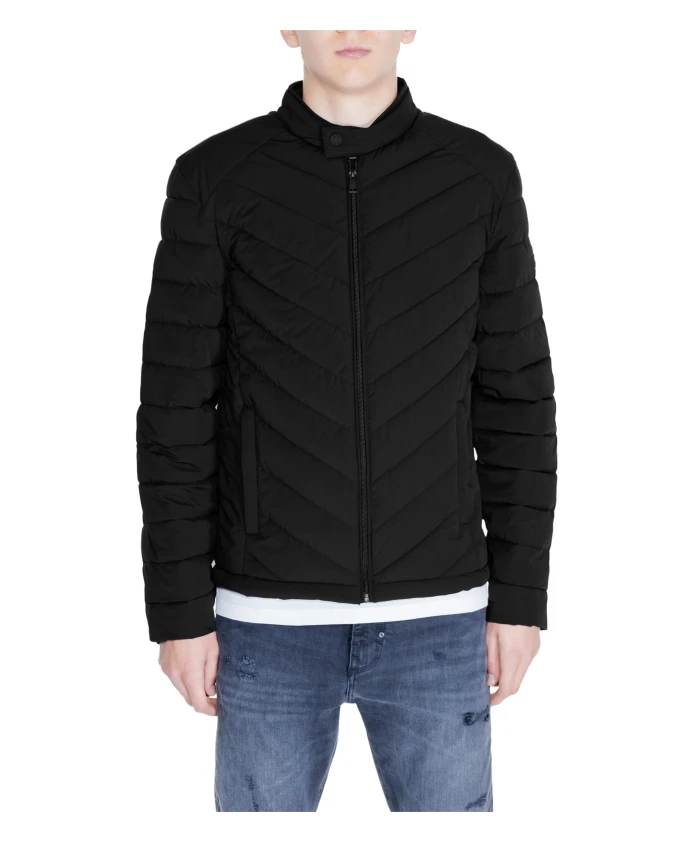 Коллекция зимних курток и пальто Guess, черный
Коллекция зимних курток и пальто Guess, черный