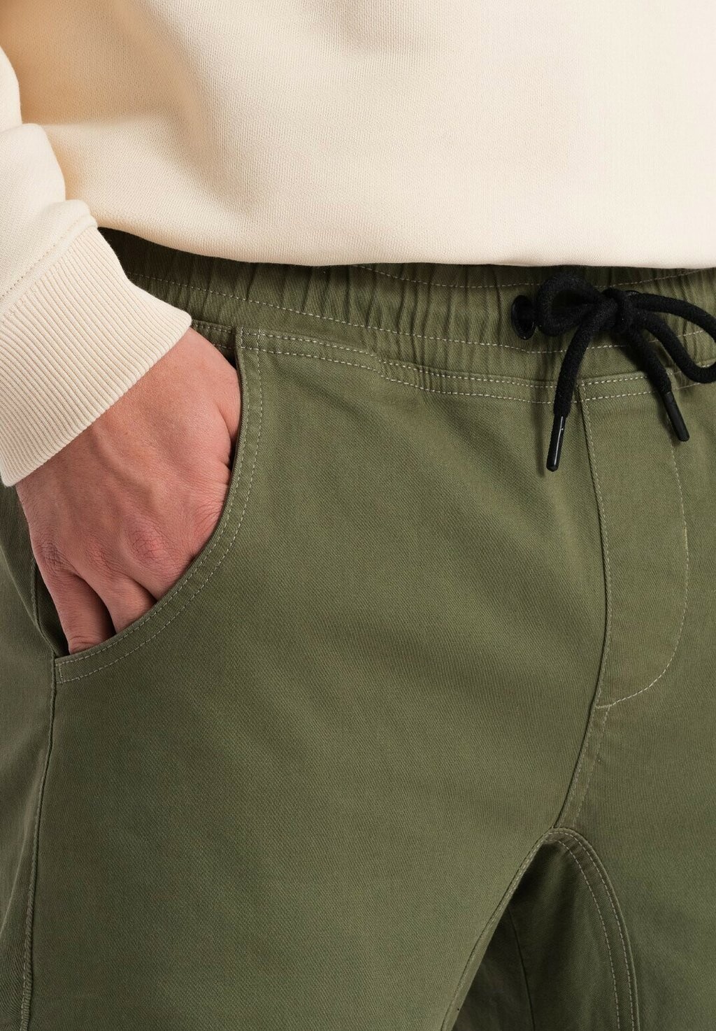 Брюки карго JOGGERS Ombre, оливковый
Брюки карго JOGGERS Ombre, оливковый