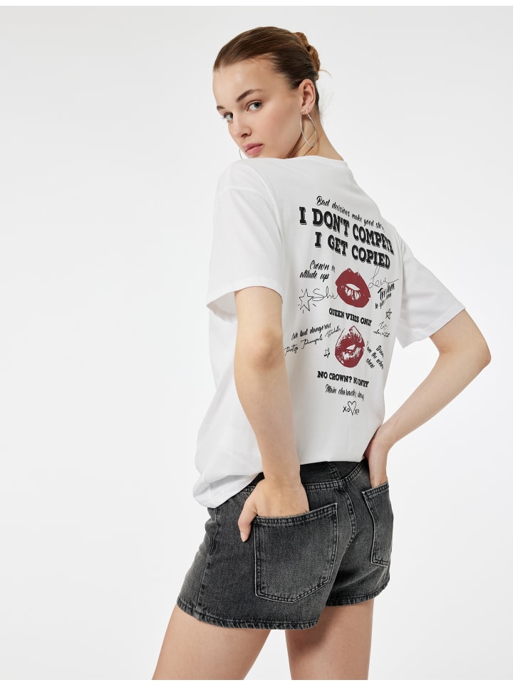 ФУТБОЛКА SS цвета экрю KOTON
ФУТБОЛКА SS цвета экрю KOTON