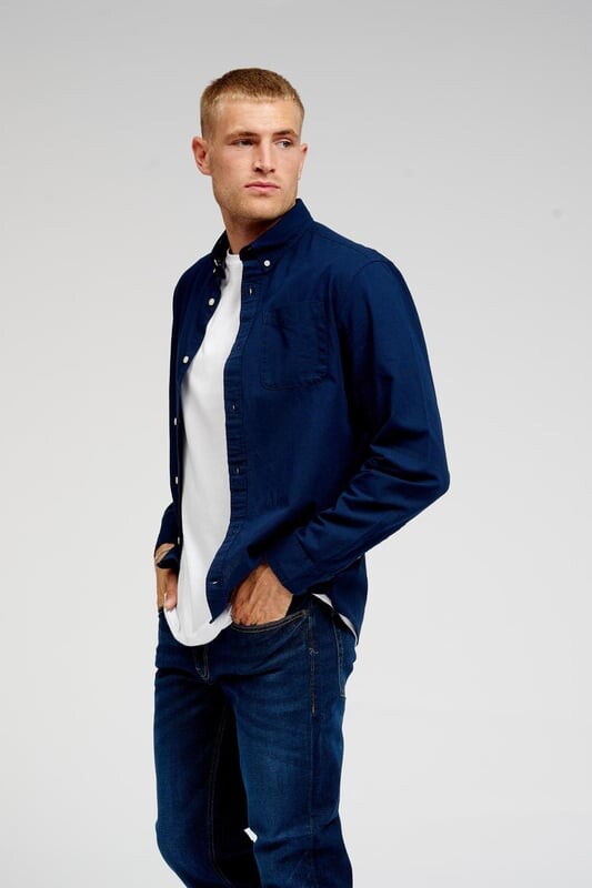 Темно-Синий блейзер из оксфордской рубашки Original Performance Teeshoppen, синий
Темно-Синий блейзер из оксфордской рубашки Original Performance Teeshoppen, синий