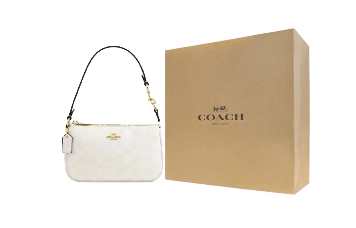 COACH Сумка женская маленькая белая из искусственной кожи
COACH Сумка женская маленькая белая из искусственной кожи
