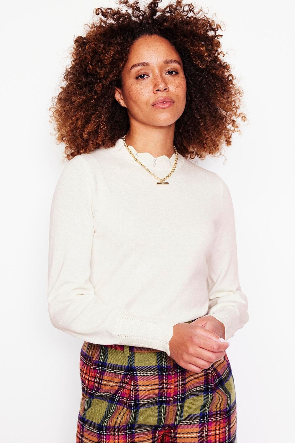 Джемпер с фестончатым узором Boden, бежевый
Джемпер с фестончатым узором Boden, бежевый