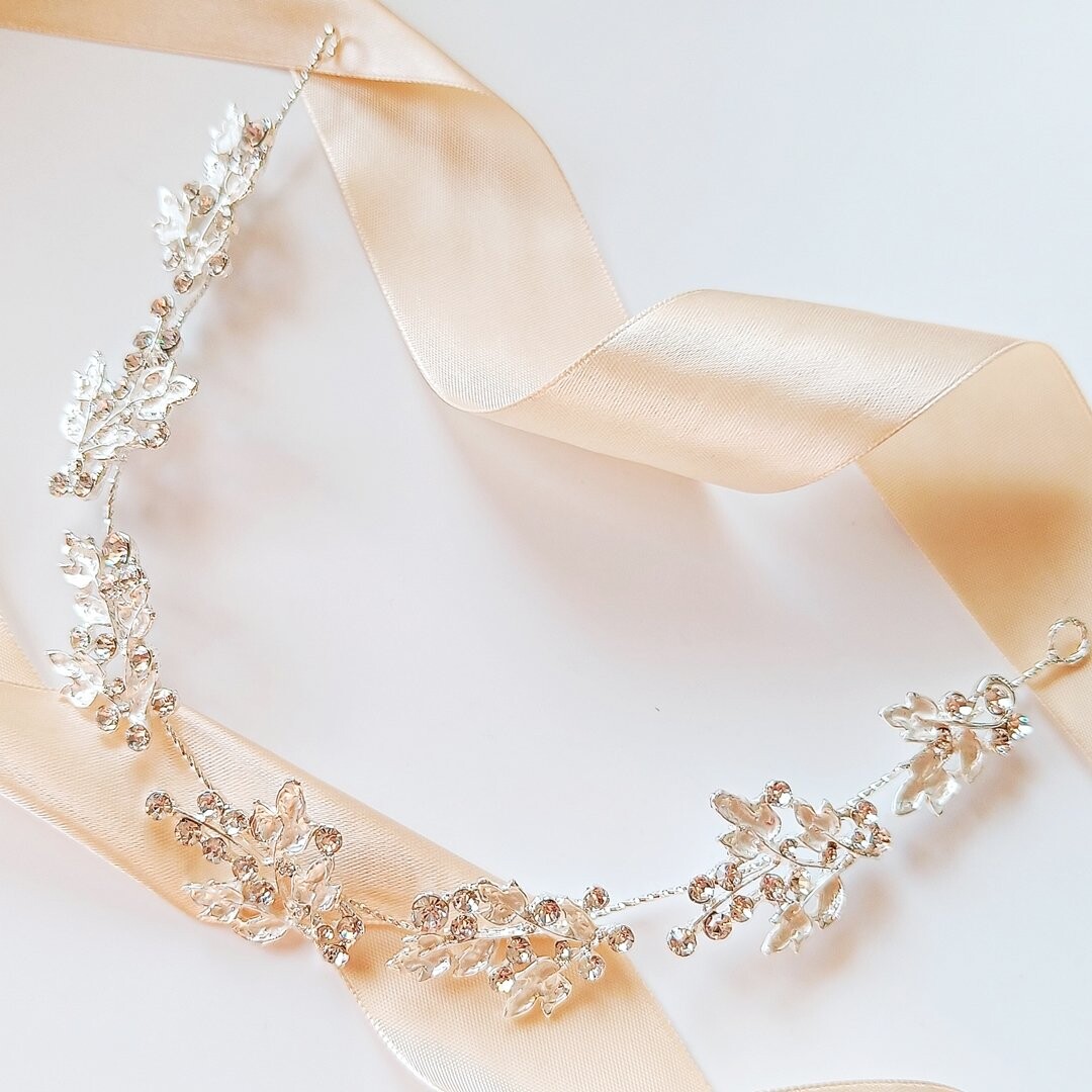 Коконет, Серебряное свадебное украшение для волос, повязка на голову из прутьев Kokonet
Коконет, Серебряное свадебное украшение для волос, повязка на голову из прутьев Kokonet