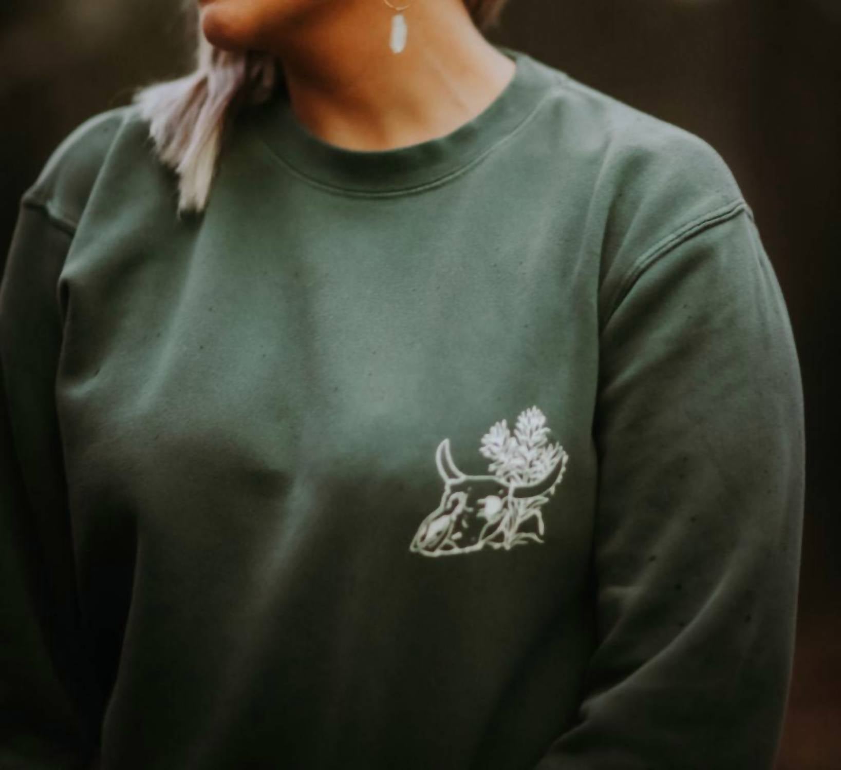 "Рай там, где ты" свитшот в альпийском зеленом Indepent Trading Co.
"Рай там, где ты" свитшот в альпийском зеленом Indepent Trading Co.