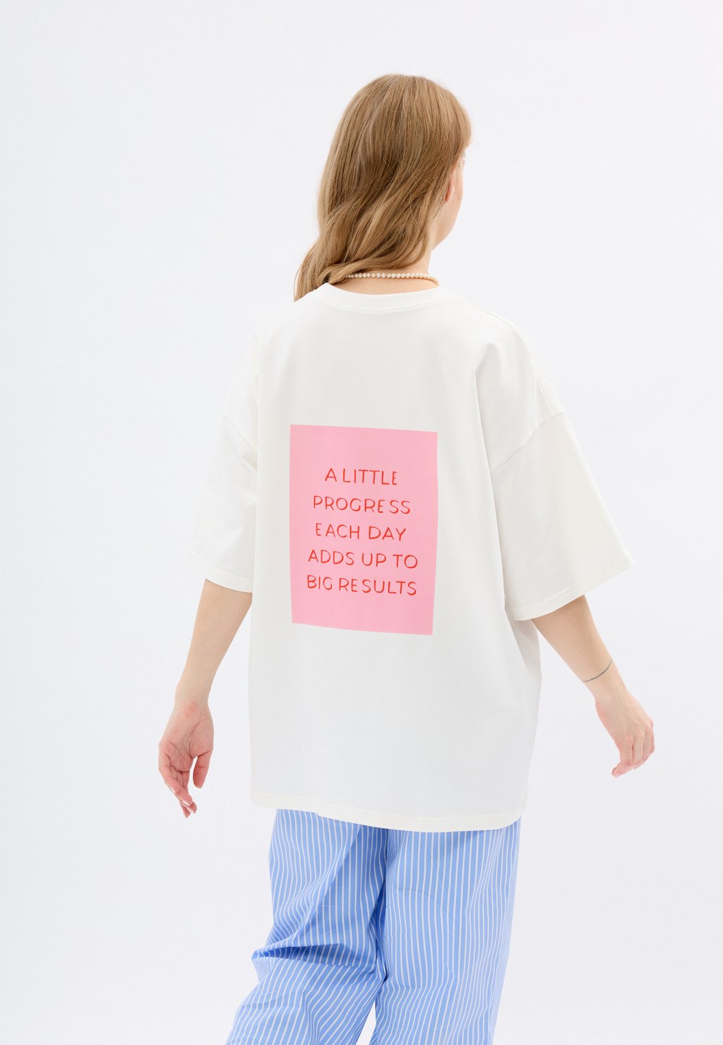 Футболка с принтом MIRONS, белый
Футболка с принтом MIRONS, белый