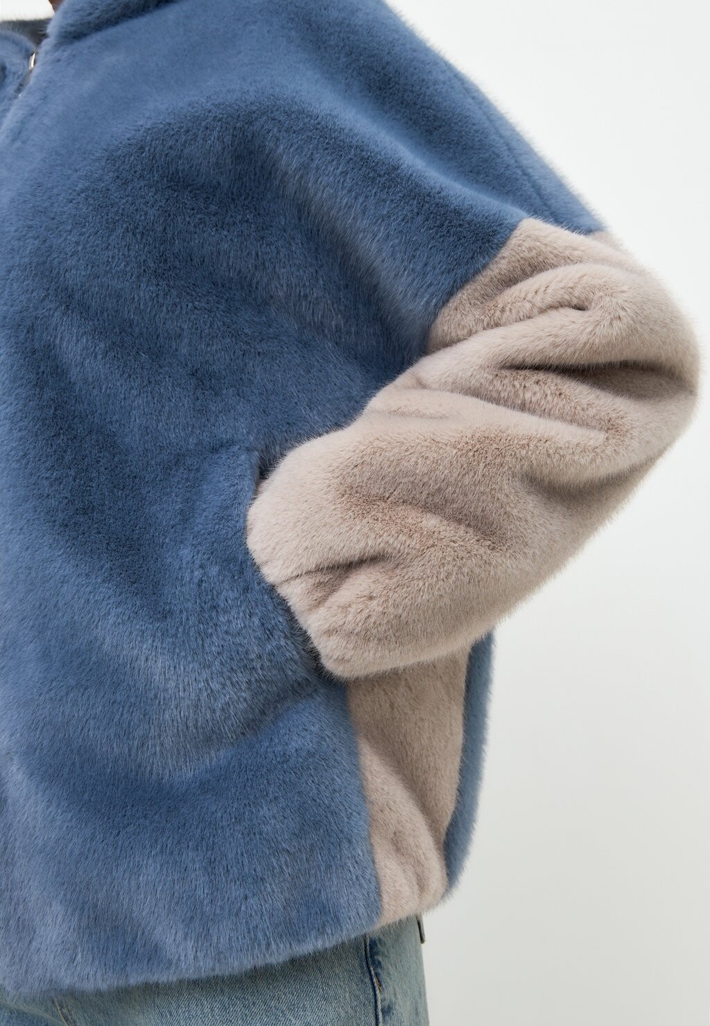 Зимняя куртка Cesare Gaspari, синий
Зимняя куртка Cesare Gaspari, синий