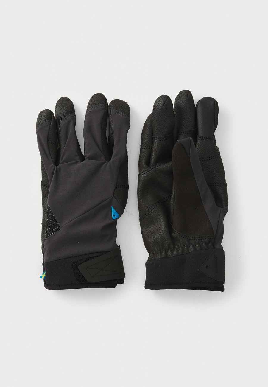 Перчатки Klättermusen GALAR GLOVES UNISEX, Raven/Black
Перчатки Klättermusen GALAR GLOVES UNISEX, Raven/Black