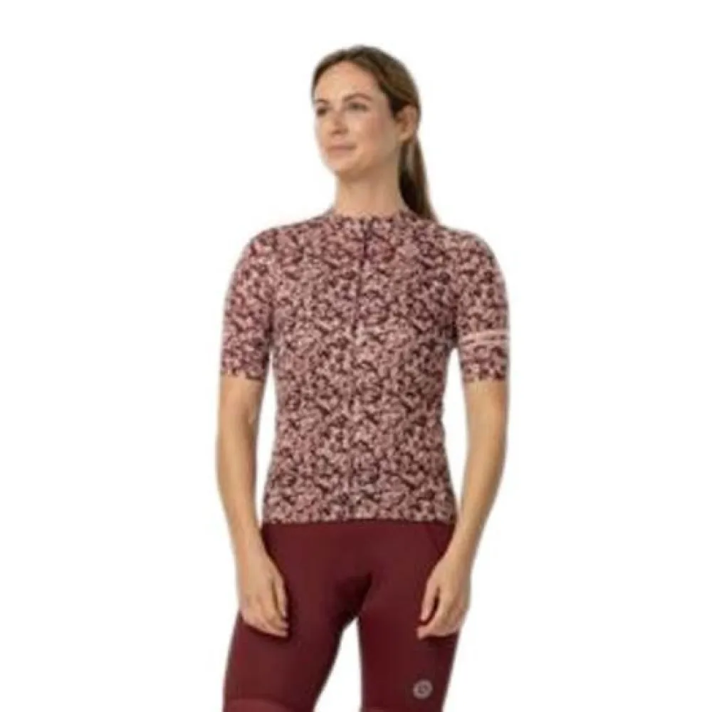 Джерси с коротким рукавом AGU Mini Flower Essential, розовый
Джерси с коротким рукавом AGU Mini Flower Essential, розовый