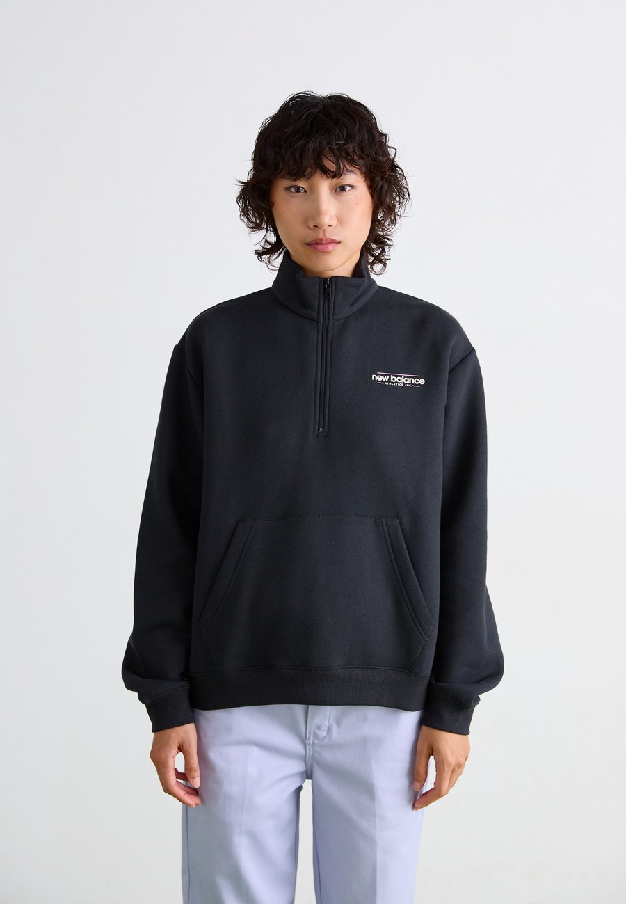 Толстовка New Balance REIMAGINED HALF ZIP, Black
Толстовка New Balance REIMAGINED HALF ZIP, Black