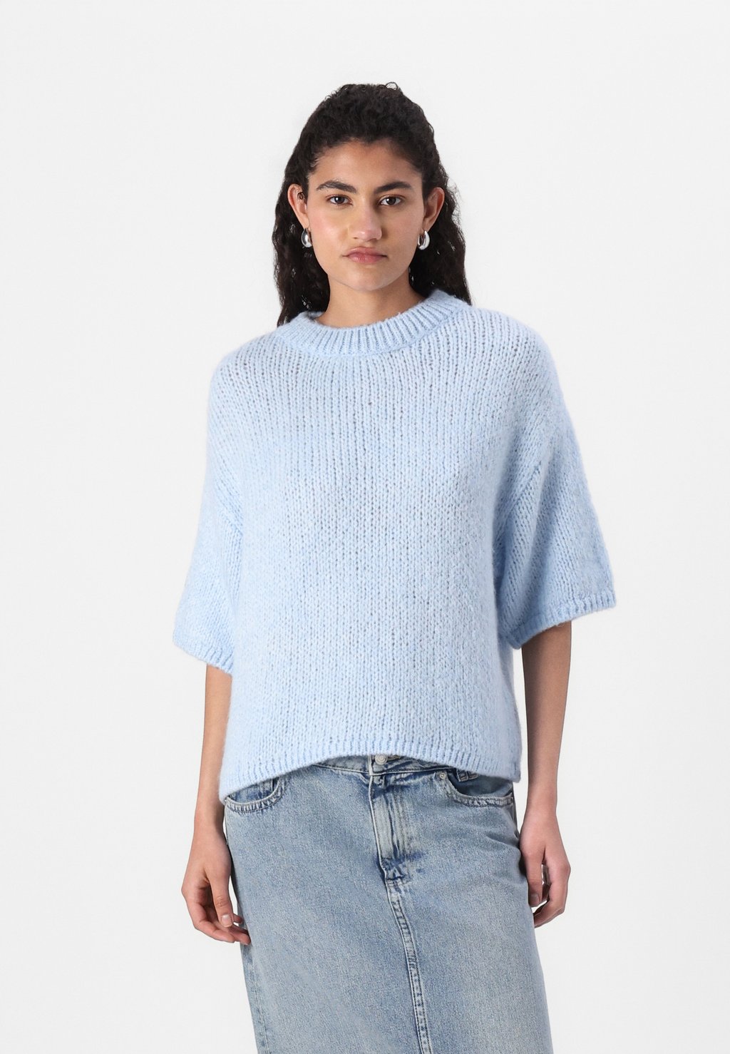 Базовая футболка LINEA O-NECK JDY, светло-голубой
Базовая футболка LINEA O-NECK JDY, светло-голубой