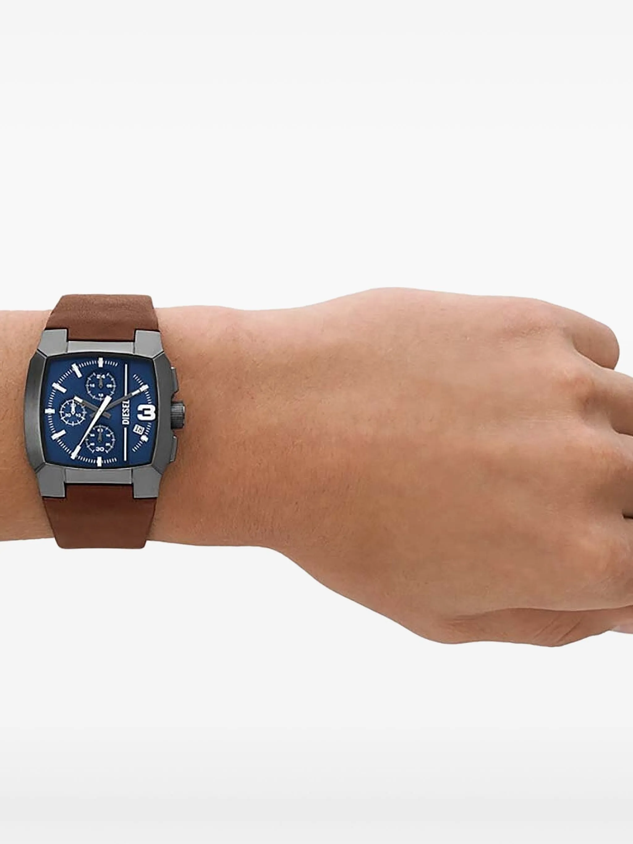 Наручные часы Cliffhanger 40 мм Diesel, коричневый
Наручные часы Cliffhanger 40 мм Diesel, коричневый
