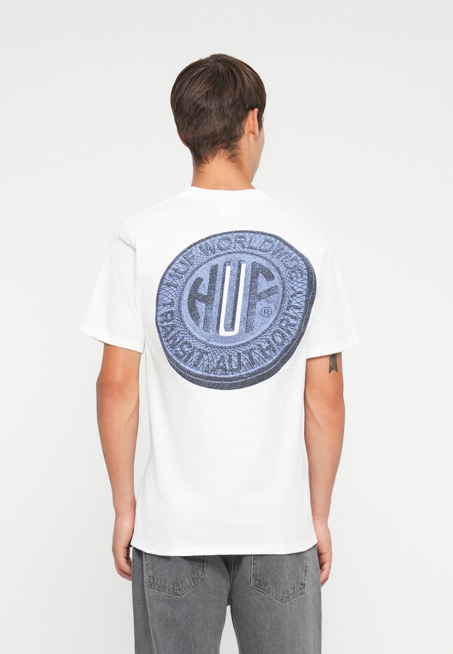 Футболка HUF TOKEN TEE UNISEX, White, Белый, Футболка HUF TOKEN TEE UNISEX, White
Футболка HUF TOKEN TEE UNISEX, White, Белый, Футболка HUF TOKEN TEE UNISEX, White