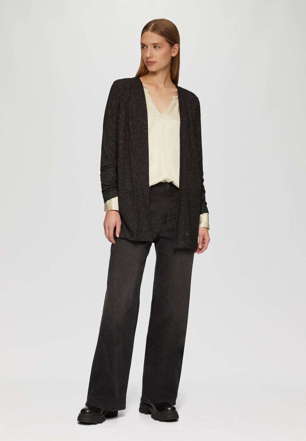 Блуза IM LOOSE FIT s.Oliver, песочный 
Блуза IM LOOSE FIT s.Oliver, песочный