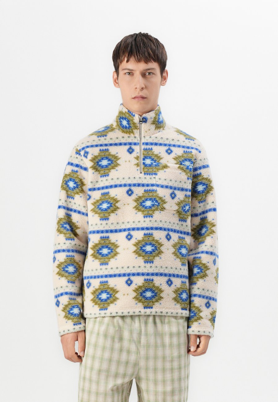 Джемпер Jack & Jones JORIBIZA HALF ZIP, Taupe
Джемпер Jack & Jones JORIBIZA HALF ZIP, Taupe