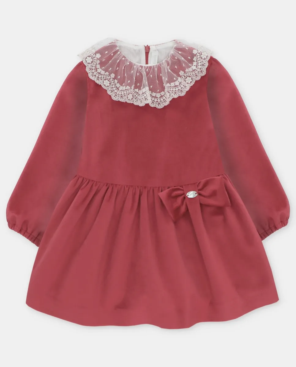 Детское платье из бархата красного цвета Martín Aranda
Детское платье из бархата красного цвета Martín Aranda