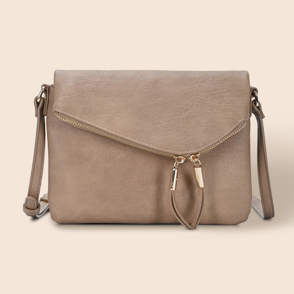 Сумка-конверт из искусственной кожи через плечо FASHNZFAB, бежевый
Сумка-конверт из искусственной кожи через плечо FASHNZFAB, бежевый