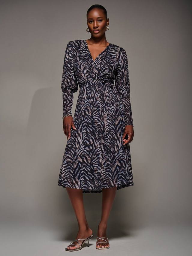 Платье с рукавами-фонариками и сеткой в стиле animal print Jolie Moi, Brown/Multi
Платье с рукавами-фонариками и сеткой в стиле animal print Jolie Moi, Brown/Multi