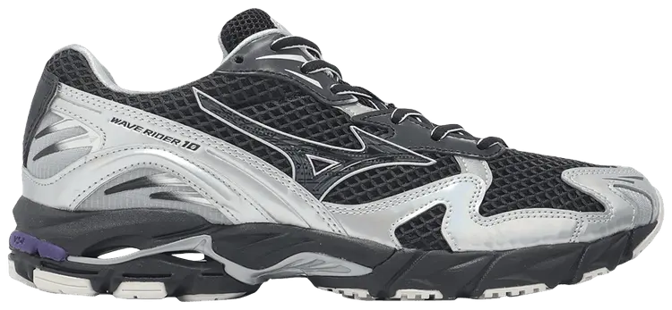 Кроссовки Mizuno Wave Rider 10 'Millennium Pack', черный
Кроссовки Mizuno Wave Rider 10 'Millennium Pack', черный