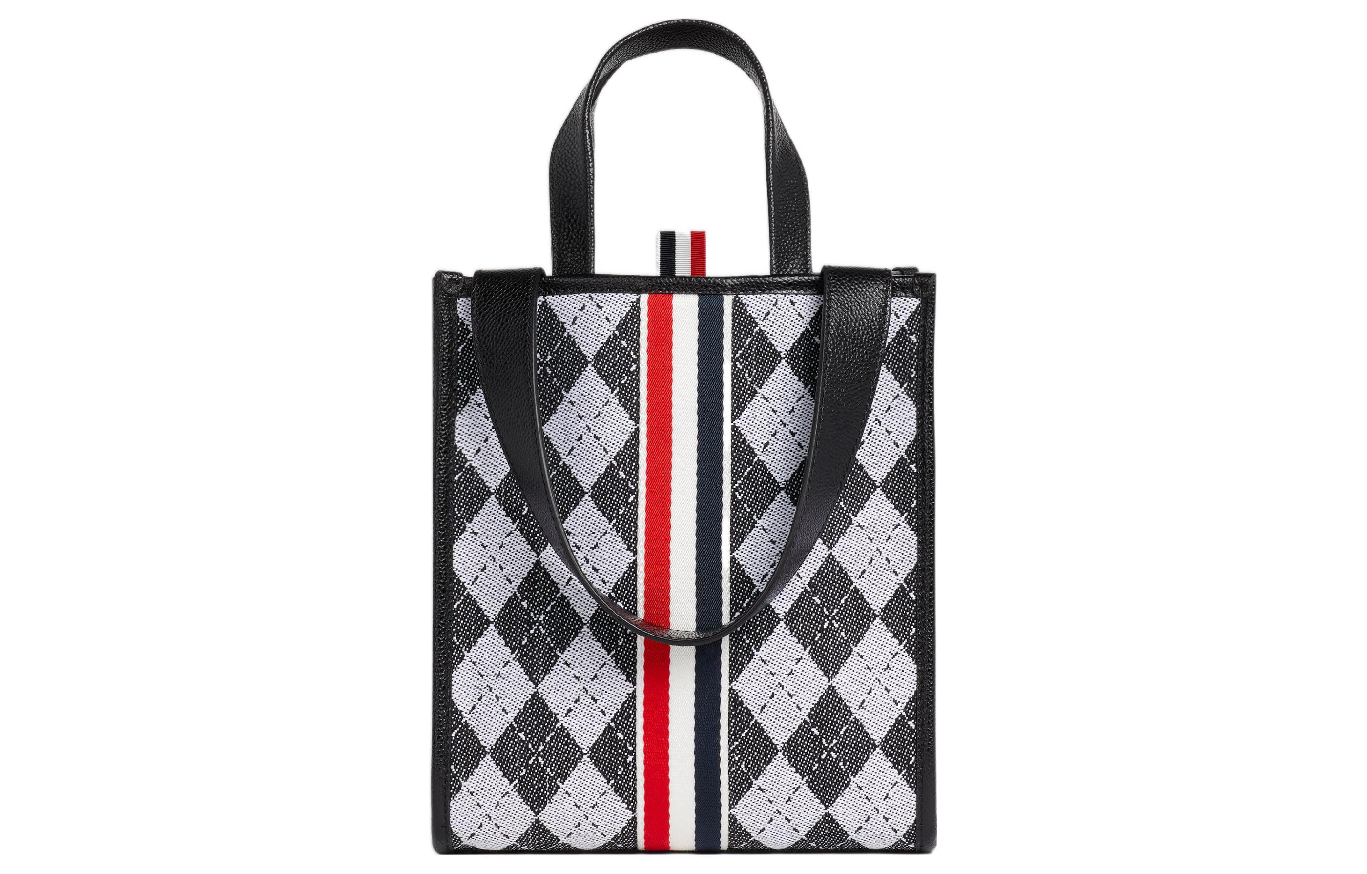 Сумка THOM BROWNE
Сумка THOM BROWNE