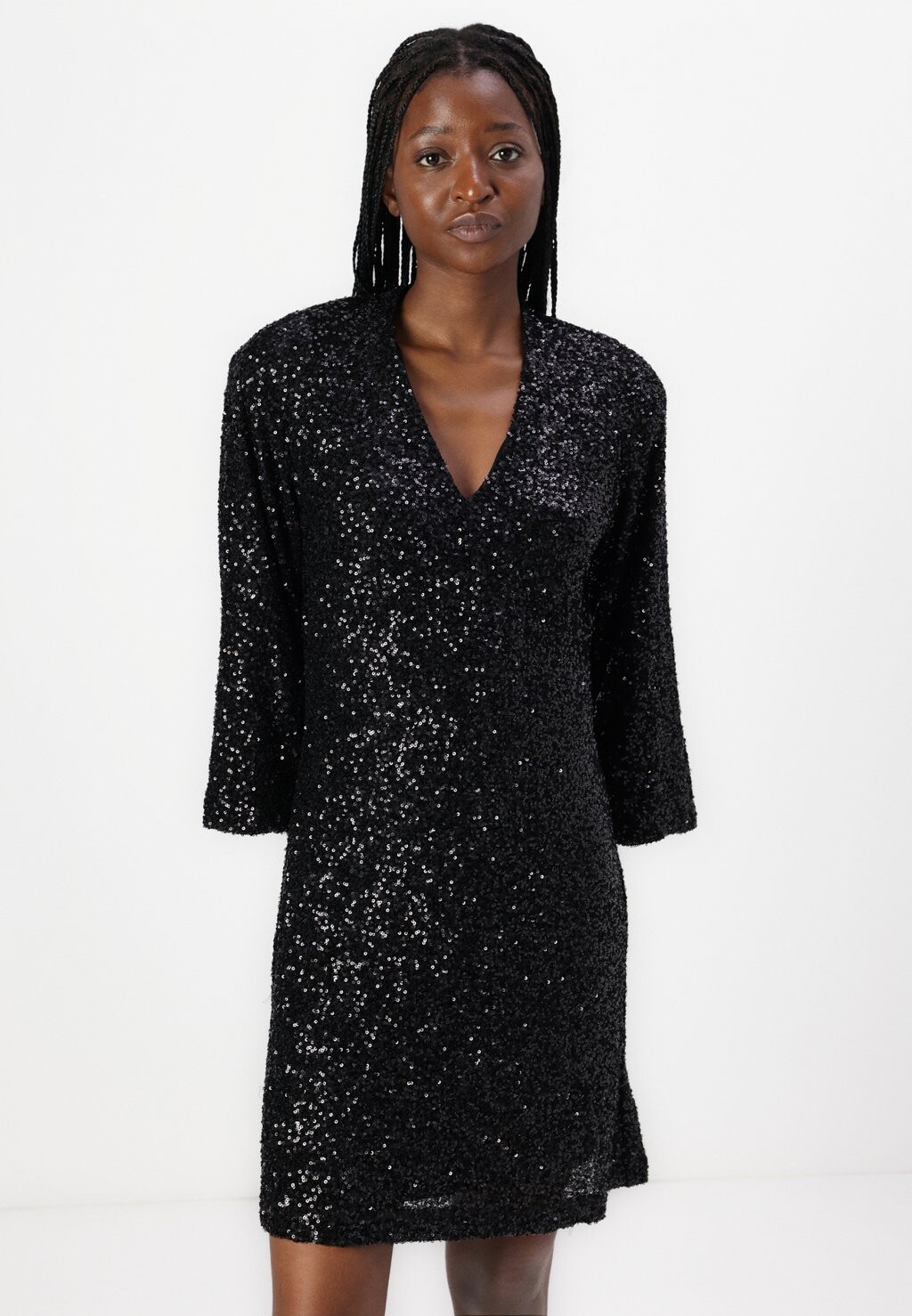 Коктейльное платье / Вечернее платье ARALU ZATI DRESS Bruuns Bazaar, черный
Коктейльное платье / Вечернее платье ARALU ZATI DRESS Bruuns Bazaar, черный