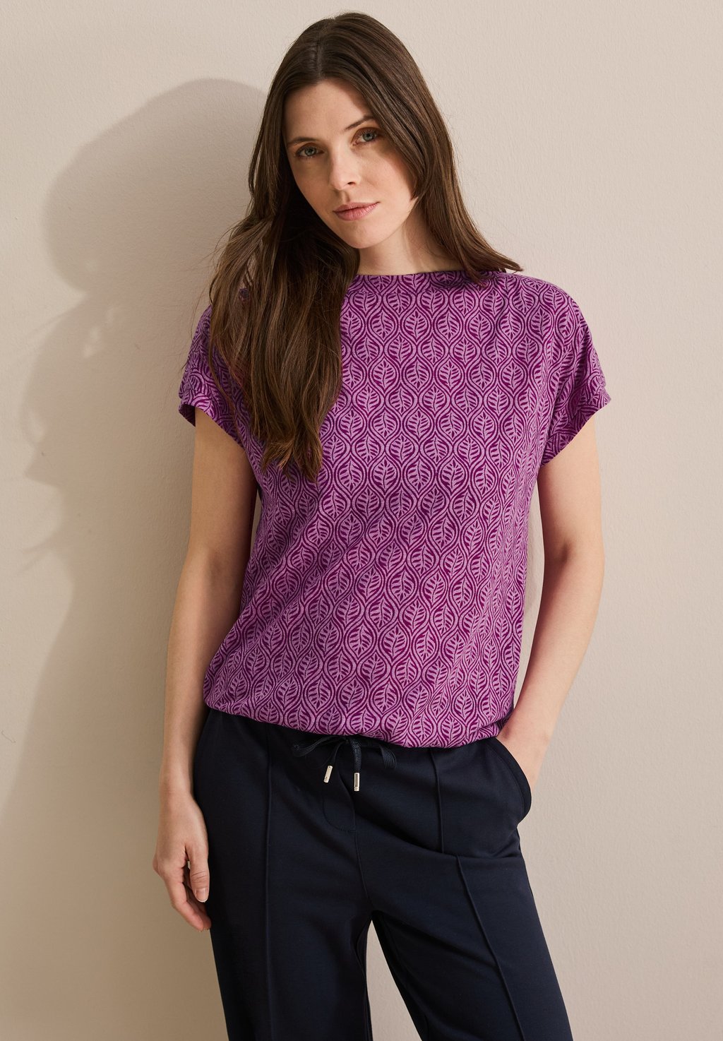 Рубашка с принтом MELANGE-LOOK Cecil, фуксия
Рубашка с принтом MELANGE-LOOK Cecil, фуксия