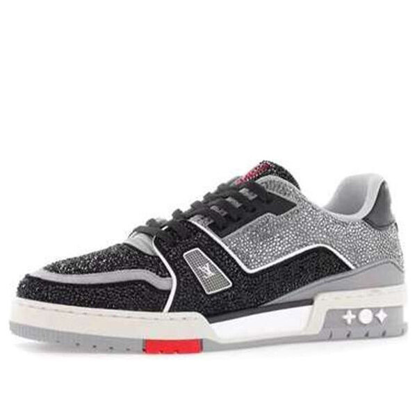Кроссовки trainer sneakers 'grey black crystals' Louis Vuitton, серый
Кроссовки trainer sneakers 'grey black crystals' Louis Vuitton, серый