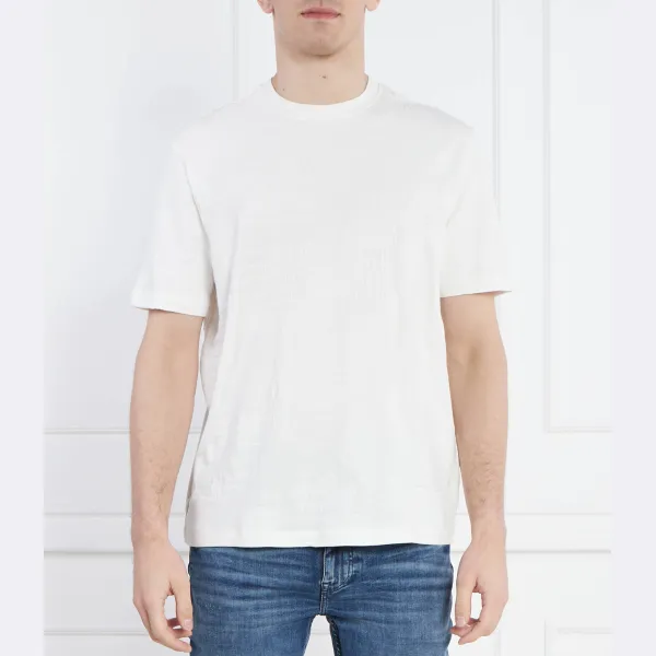 Футболка стандартного кроя Armani Exchange, белый
Футболка стандартного кроя Armani Exchange, белый