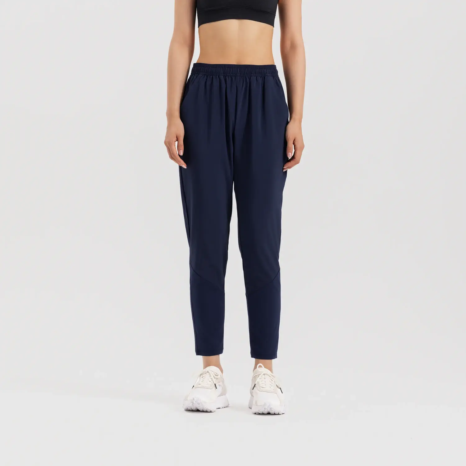 Женские базовые тренировочные брюки-чинос Domyos
Женские базовые тренировочные брюки-чинос Domyos