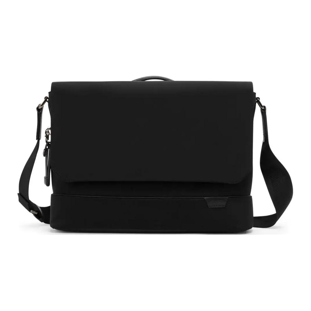 Нейлоновая курьерская сумка, плечевая сумка, кроссбоди мужская черная TUMI
Нейлоновая курьерская сумка, плечевая сумка, кроссбоди мужская черная TUMI