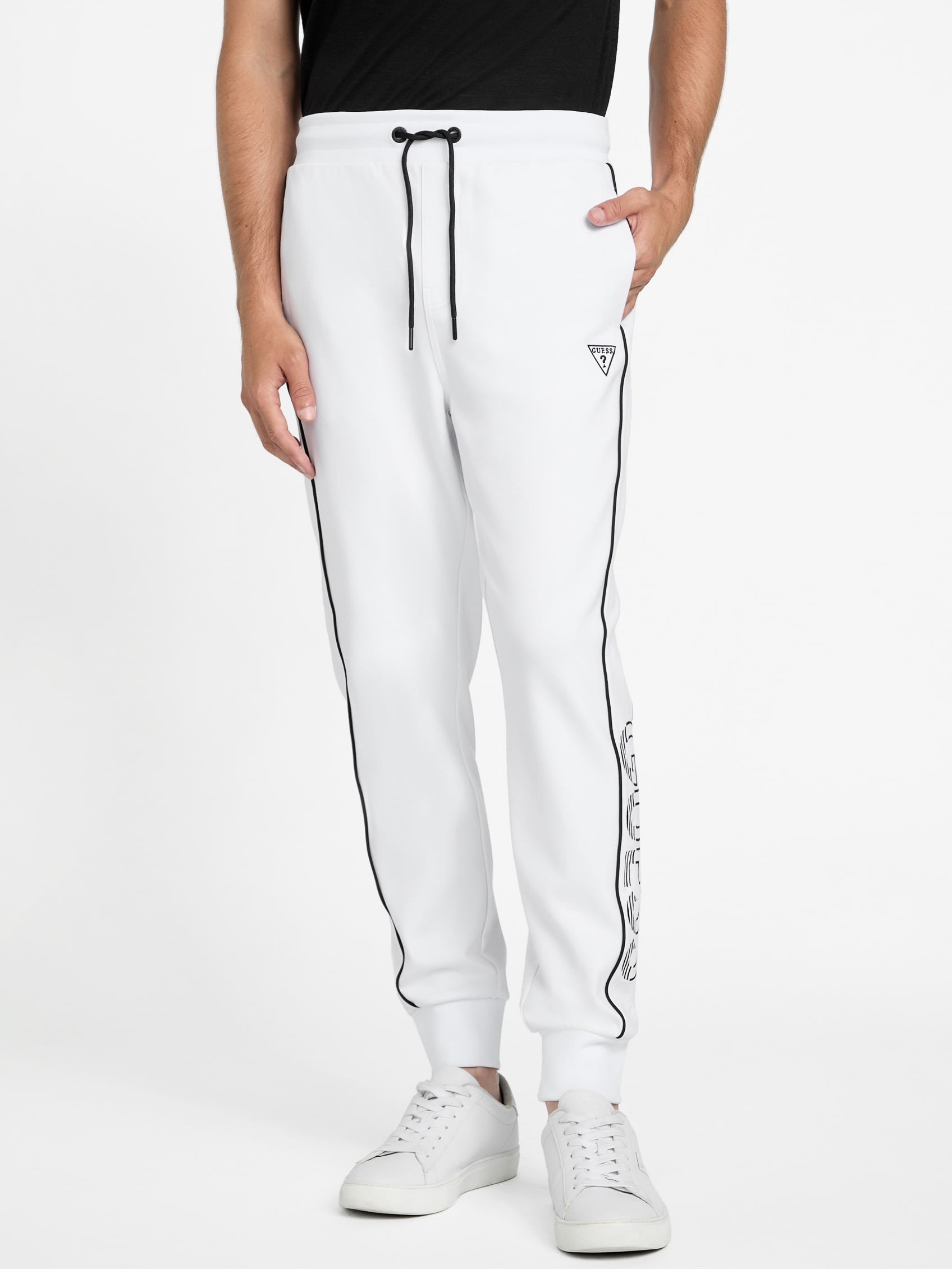 Джоггеры с логотипом Jose Guess Factory, цвет pure white 
Джоггеры с логотипом Jose Guess Factory, цвет pure white