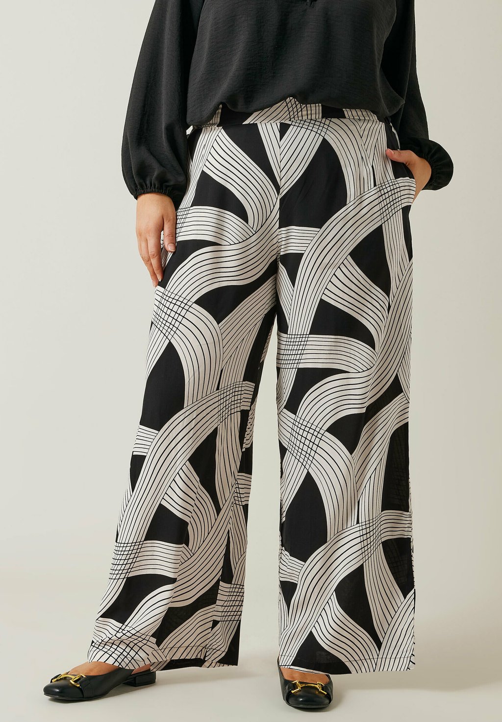 Брюки Evans, черный
Брюки Evans, черный