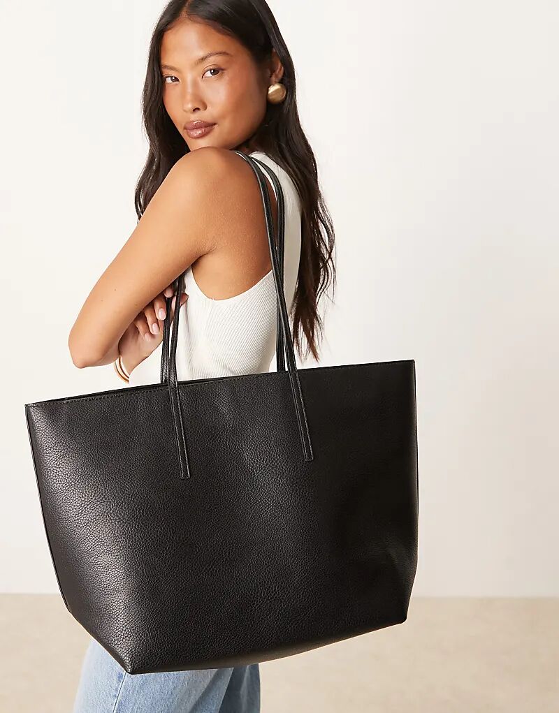 Классическая сумка-тоут Mango из искусственной кожи матово-черного цвета
Классическая сумка-тоут Mango из искусственной кожи матово-черного цвета