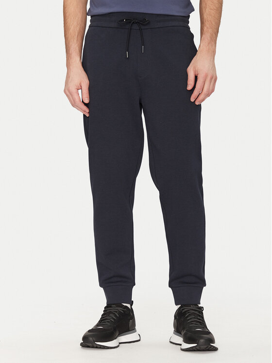 Спортивные брюки regular fit C-Locsin 01 50520322 Boss, синий
Спортивные брюки regular fit C-Locsin 01 50520322 Boss, синий