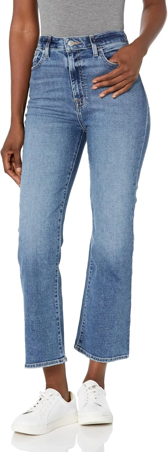 Hudson Women's Fallon High Rise Bootcut Cropped Jean
Hudson Women's Fallon High Rise Bootcut Cropped Jean