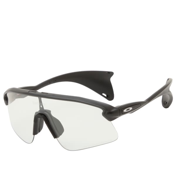 Oakley X satisfy stunt devil солнцезащитные очки, matte черный ink
Oakley X satisfy stunt devil солнцезащитные очки, matte черный ink